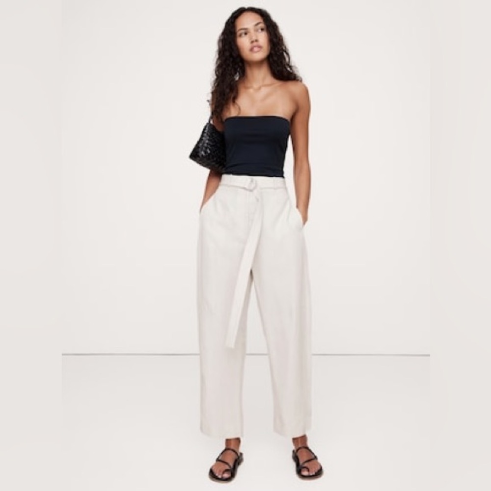 HIGH-RISE BARREL TENCEL™-LINEN PANT